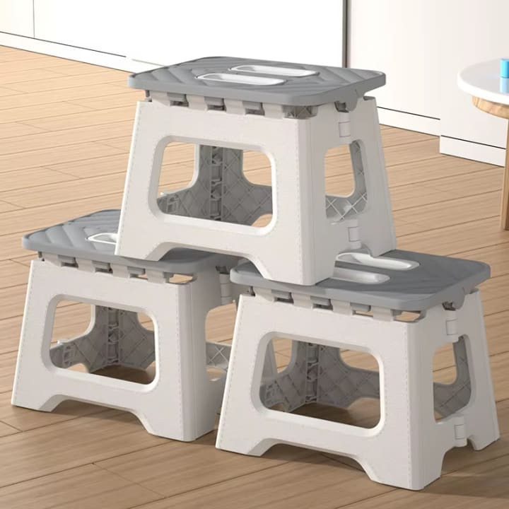 tabourets pliants en plastique