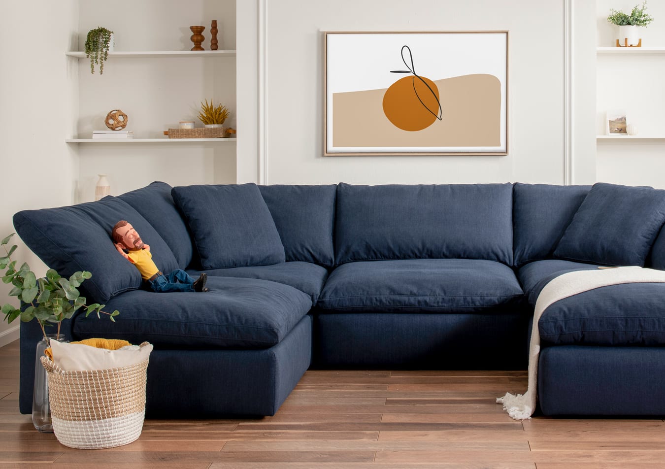 Navy 5 piece modular sectional with 2 accent pillows