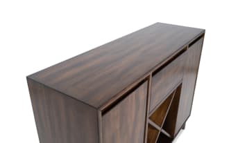 Mango Brown Server