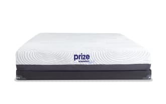 Prize Hybrid 10'' Full Firm Low Profile Mattress Set with white quilted top, gray base, and ventilated gel memory foam for pressure relief and temperature control.