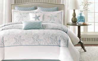 Play Queen White Coastal 4 Piece Comforter Set