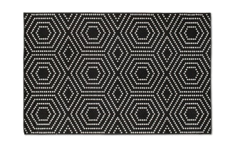 Hex 8' x 10' Black Geometric Indoor/Outdoor Rug