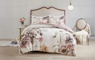 Emily Full/Queen Pink Floral 3 Piece Duvet Cover Set