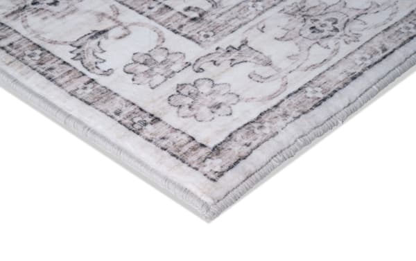 Beige Everly 5' x 7' Oriental rug with transitional design, polyester fabric, charcoal-infused memory foam layer for odor control and comfort.