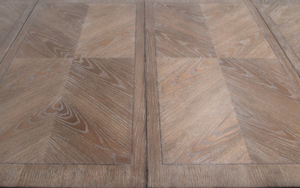 Scarlett White & Oak Extendable Dining Table top with wire brushed oak veneer in cottage style, featuring natural wood grain pattern and oak finish.