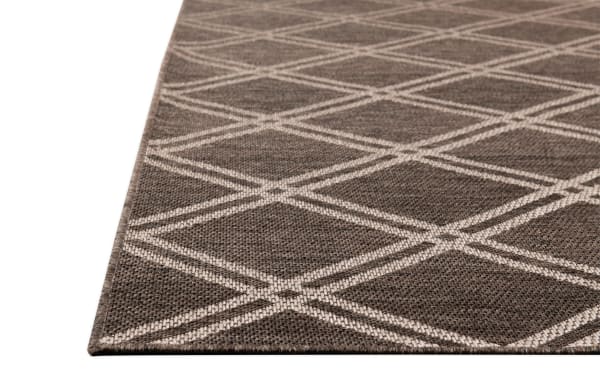 Brown geometric indoor/outdoor rug from Cottage Chic Outdoor collection, 8' x 10', machine-woven polypropylene with textured diamond pattern, transitional style.