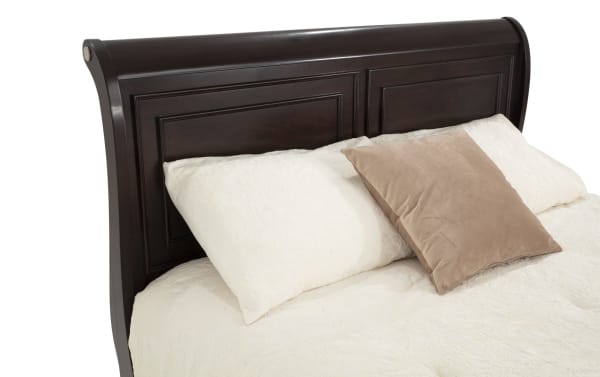 Middleton Queen Cherry Sleigh Bed with classic cherry wood finish, transitional style, curved sleigh headboard, and rich dark brown color.