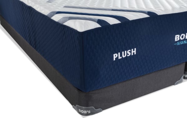 Signature Hybrid 13.5'' Queen Dual Split Low Profile Mattress Set by Bob’s, plush blue quilted sides, white and navy cooling cover, includes foundation.