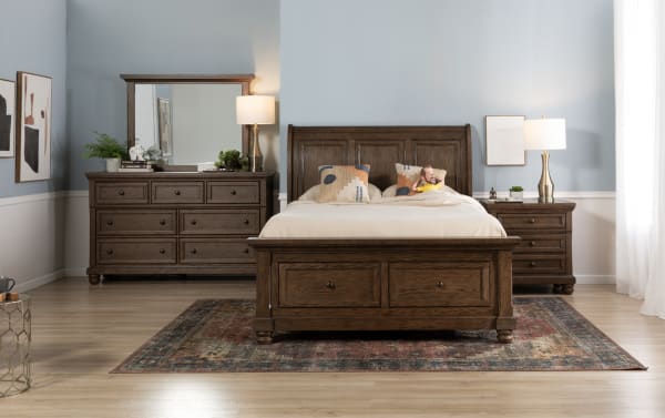Traditional Portland Bedroom set featuring a brown MDF and oak veneer 7-drawer dresser with cedar-lined bottom drawers, felt-lined top drawers, lift-top jewelry tray, and matching mirror.