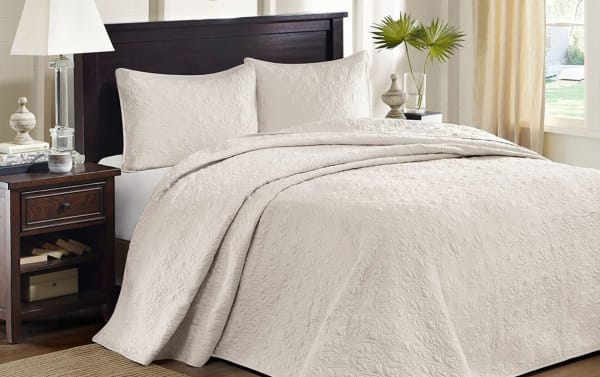 Wayn Twin Cream Solid 2 Piece Bedspread Set in transitional style, featuring cream cotton microfiber fabric with embroidered design and matching sham.