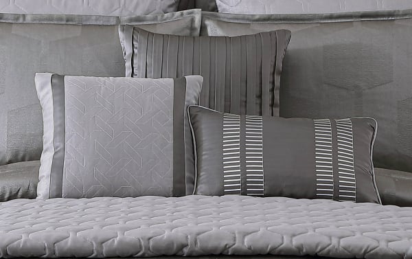 Gily Queen Gray Geometric 10 Piece Comforter Set in gray polyester fabric with transitional style, featuring quilted geometric patterns and decorative pillows.