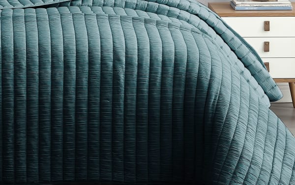 Moon King Teal Striped 3 Piece Comforter Set in transitional style with crinkle polyester fabric and elongated stitched lines in blue-teal color.