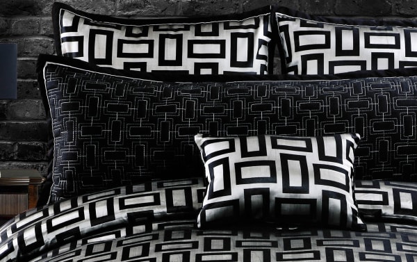 Kali Queen Black Geometric 5 Piece Comforter Set in black and silver polyester fabric with modern geometric pattern, transitional style bedding.