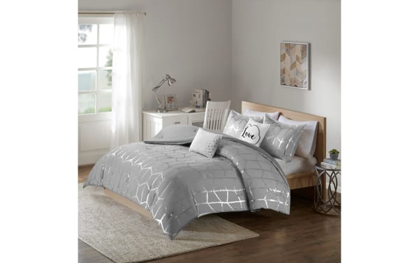 Tina Full/Queen Gray & Silver Geometric 5 Piece Comforter Set in polyester fabric with metallic geometric prints and polka dot accent pillows, contemporary style.