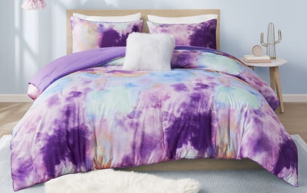 Gaze Full/Queen Purple Abstract Reversible 4 Piece Comforter Set in microfiber polyester, featuring a contemporary lavender blend of purple, pink, blue, turquoise, and orange abstract patterns with a soft, fluffy texture for cozy bedroom décor.