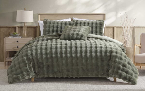 Olivia Twin/Twin XL Green 3 Piece Comforter Set with ruched faux fur polyester fabric, featuring a soft, plush texture in contemporary green.