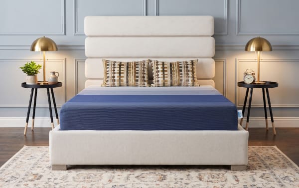 Gem Hybrid 8'' Queen Firm Mattress