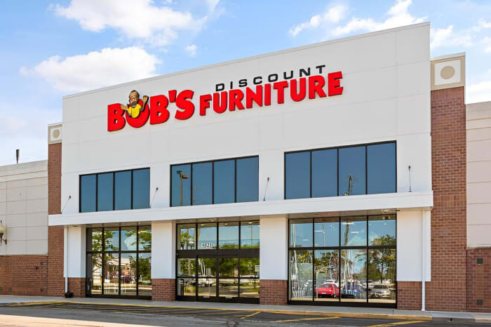 Bob’s Discount Furniture in Skokie, Illinois exterior storefront