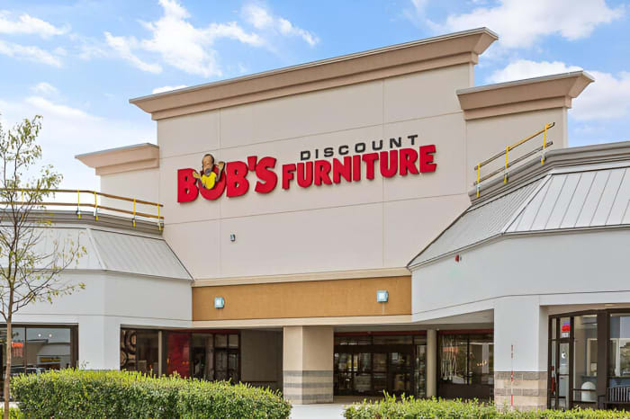 Bob’s Discount Furniture in Orland Park, Illinois exterior storefront