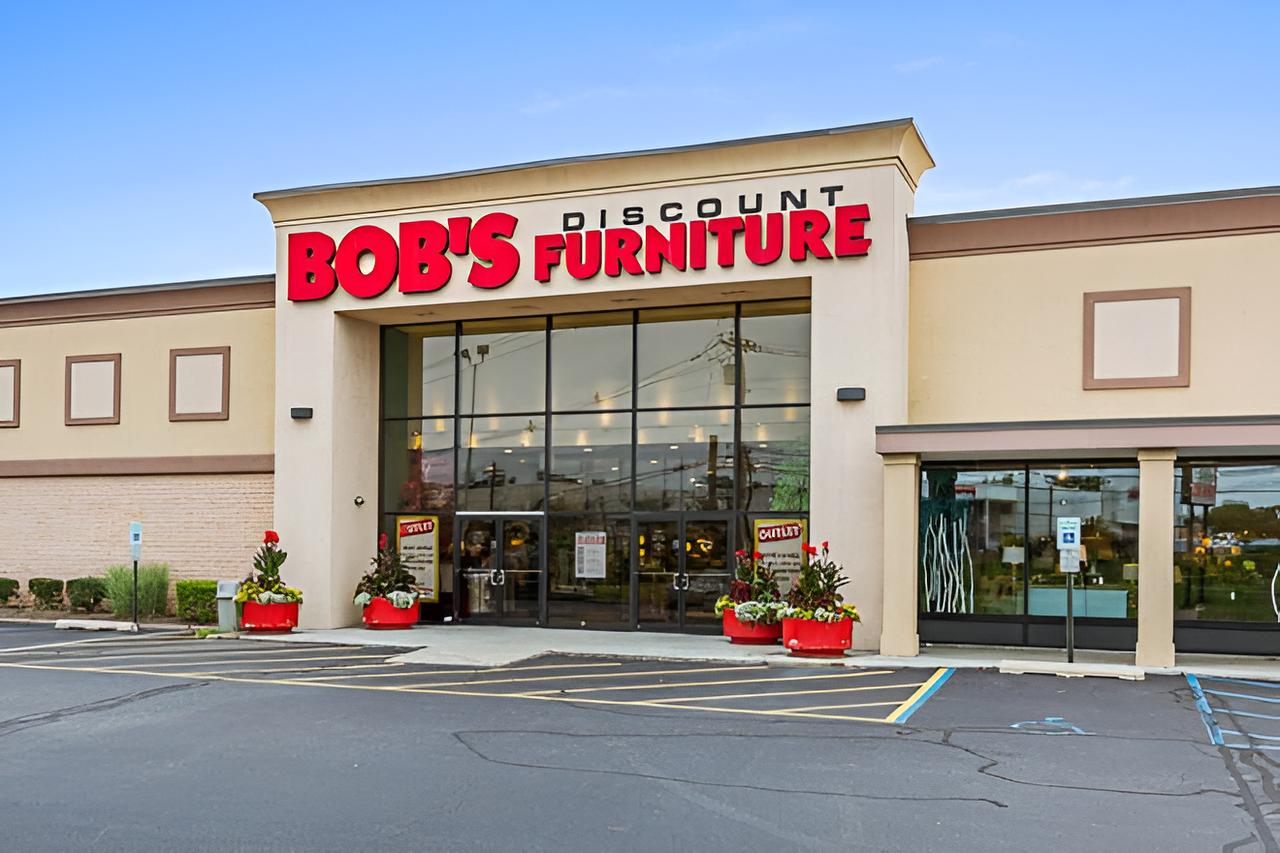 Bob's outlet store discount