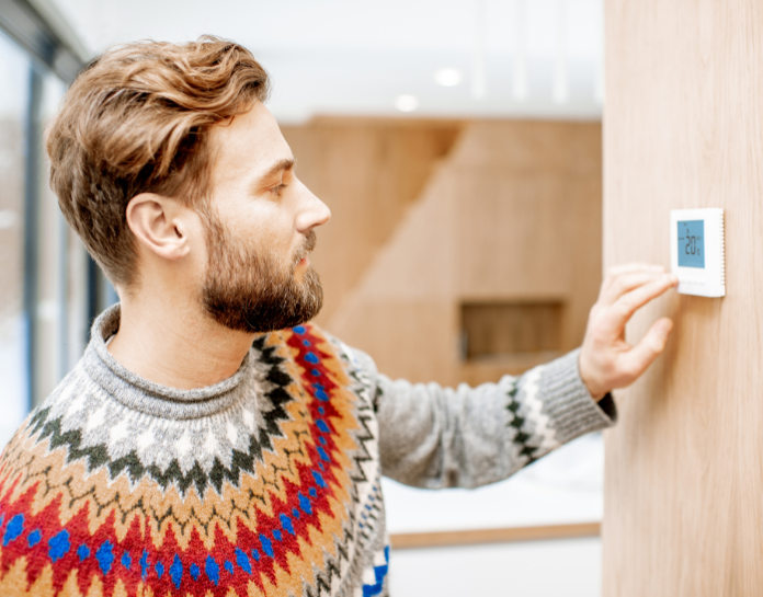 Thermostat d'ambiance et régulation : quelle est la différence ?