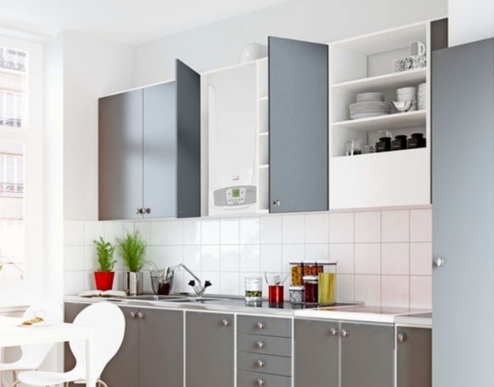 Comment cacher un frigo dans le salon ? - Maisons & Jardins