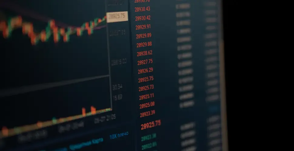 Forex trading and politics.webp