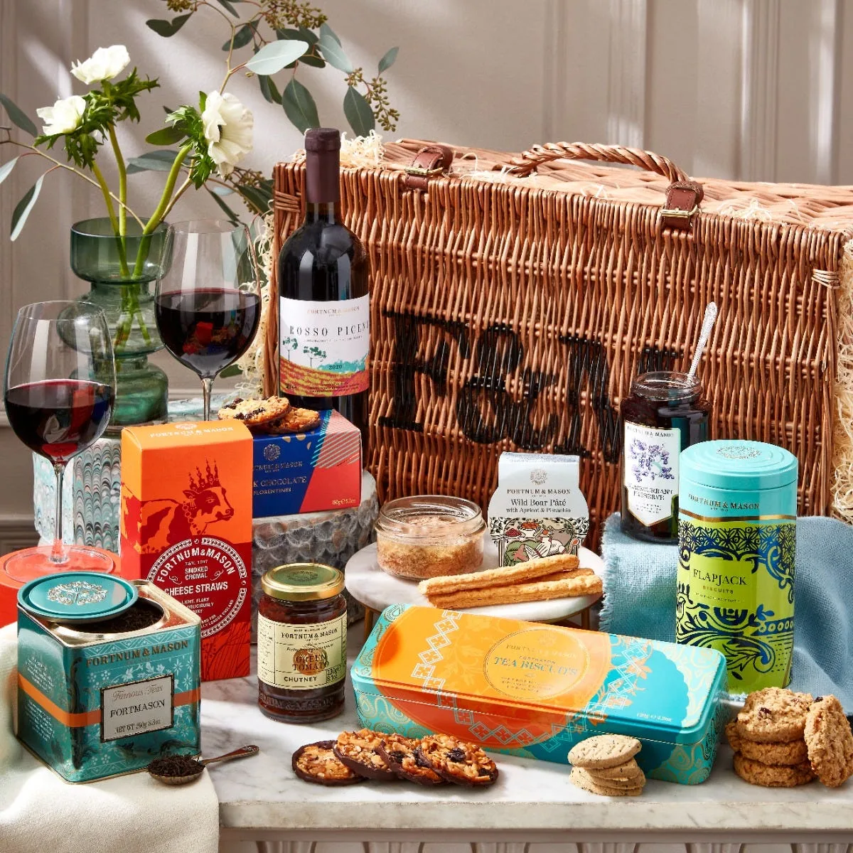 The Fortmason Hamper