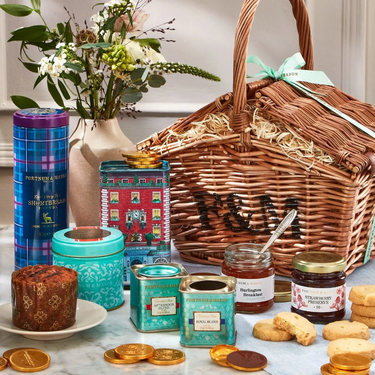 The Taste of Fortnum's Hamper