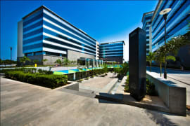 Cowrks - coworking space