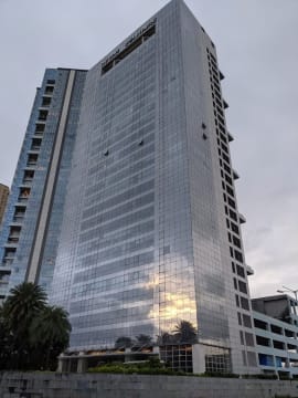 Kesar Solitaire private space in Vashi, Mumbai