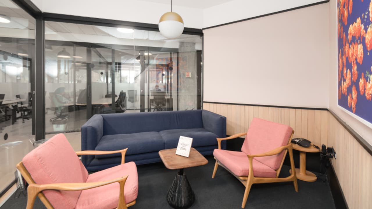 WeWork meeting rooms in Mehrauli-Gurgaon Road, Gurgaon