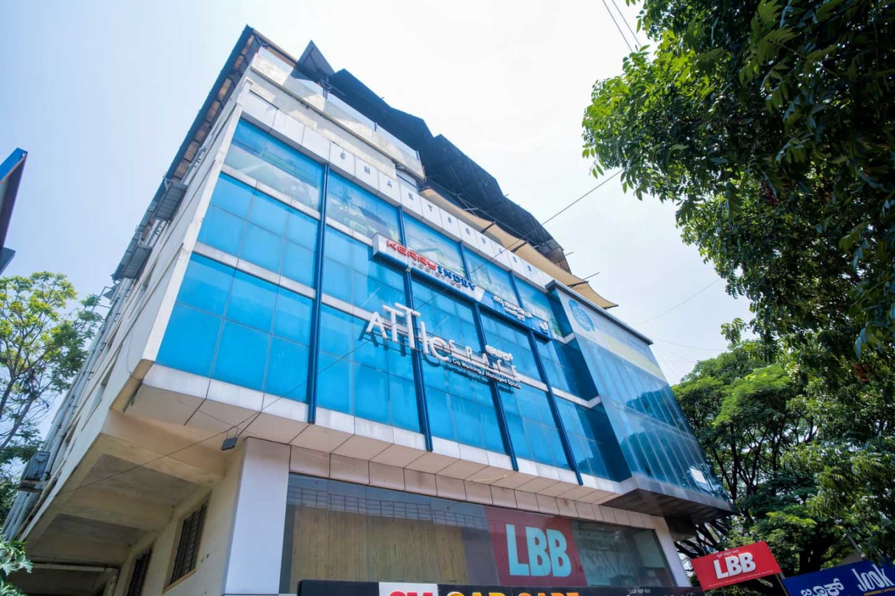 Attic Space Smart Sqaure Coworking Space and Shared Office Space in