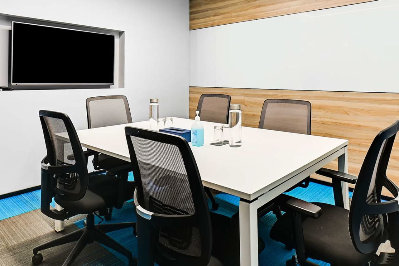 Awfis meeting rooms in Viman Nagar, Pune