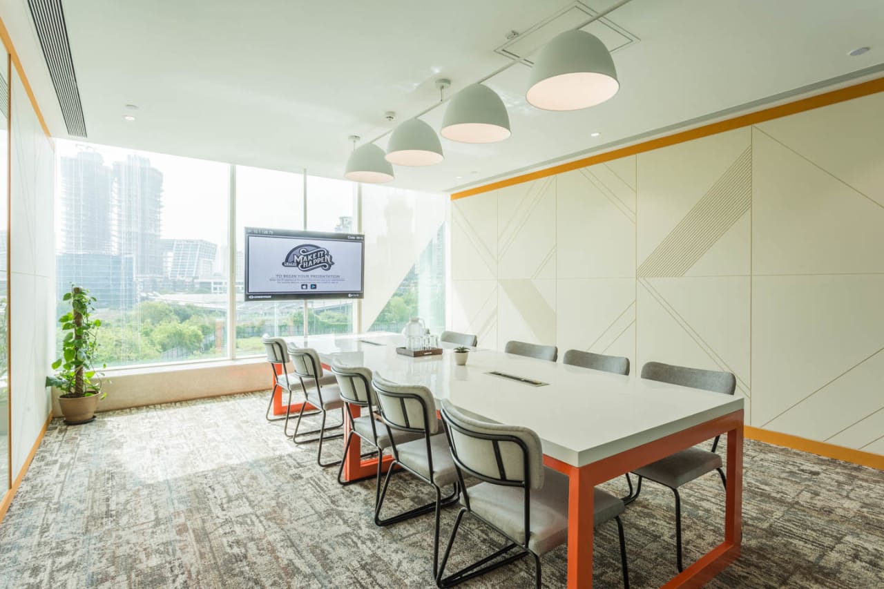 Cowrks meeting rooms in Worli, Mumbai