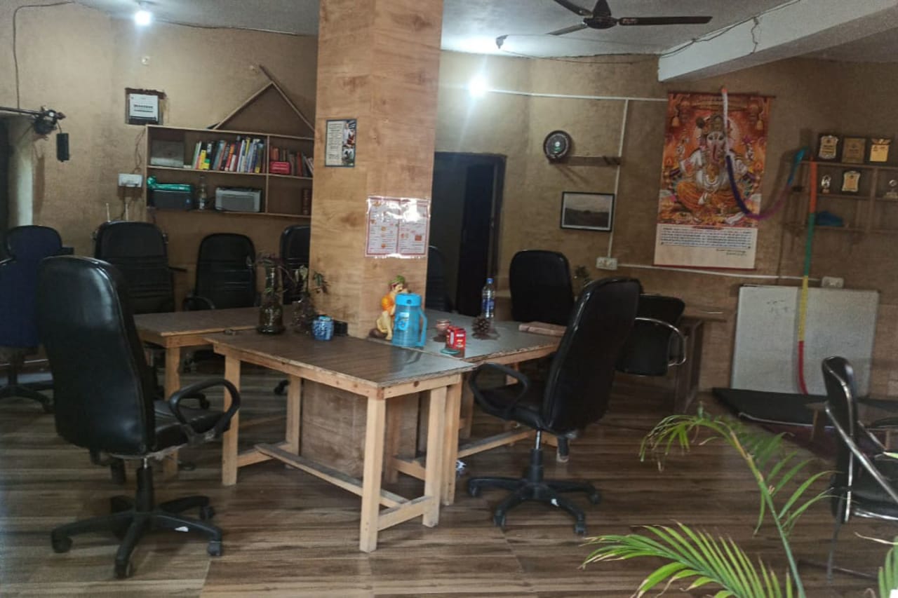 Ghoomakad - coworking space