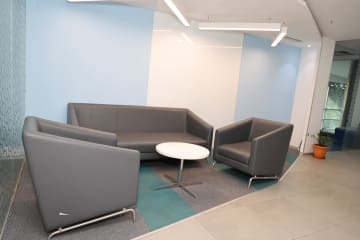 Apeejay Business Center - flexi-desk