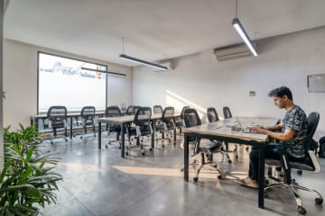 Coworking space for a day in DesqWorx, Green Park, Delhi
