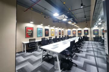 Innov8  - flexi-desk