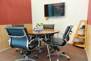 Qubikals Coworking Space - flexi-desk