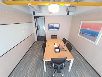 WeWork meeting rooms in Nariman Point, Mumbai