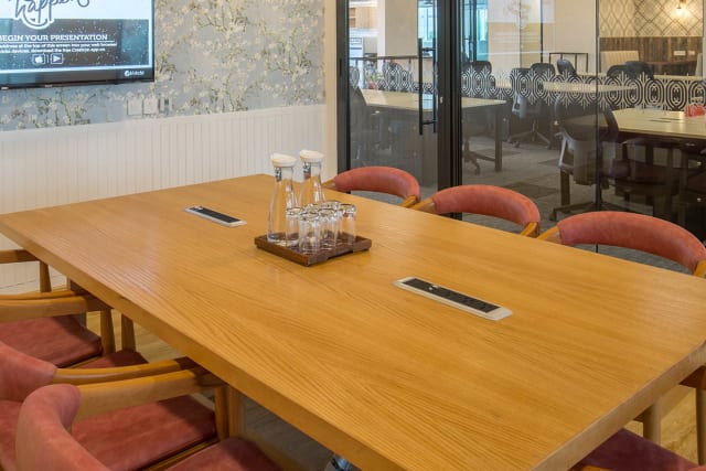 Cowrks board rooms in Golf Course Road, Gurgaon
