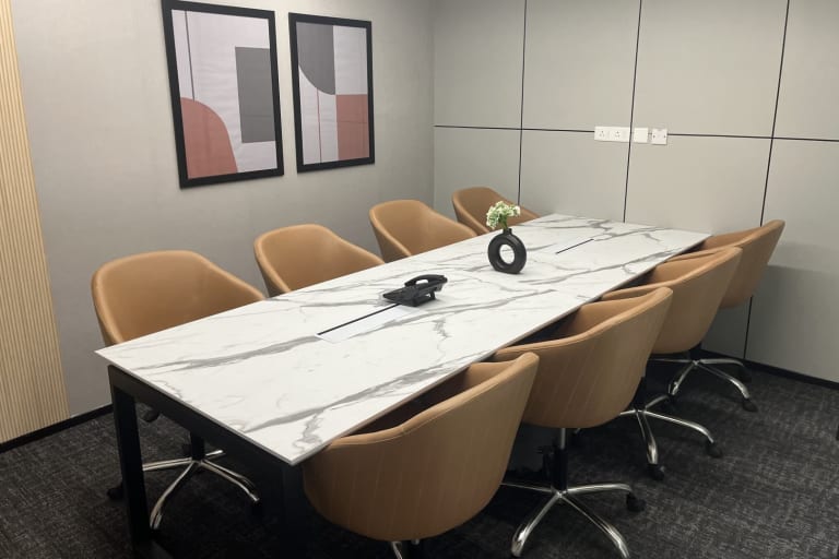 Ofis Square meeting rooms in Sector 3, Noida