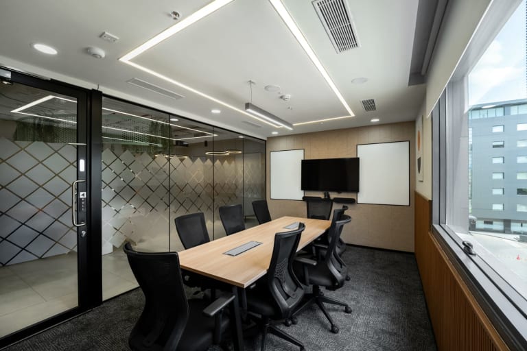 Smartworks meeting rooms in Yerawada, Pune