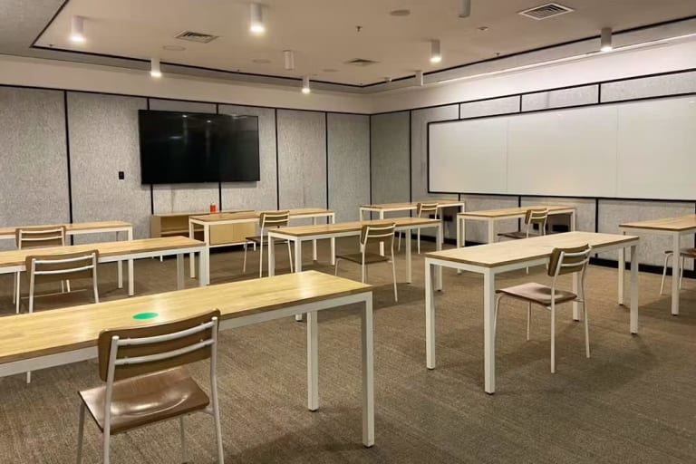 WeWork meeting rooms in DLF Cyber City, Gurgaon