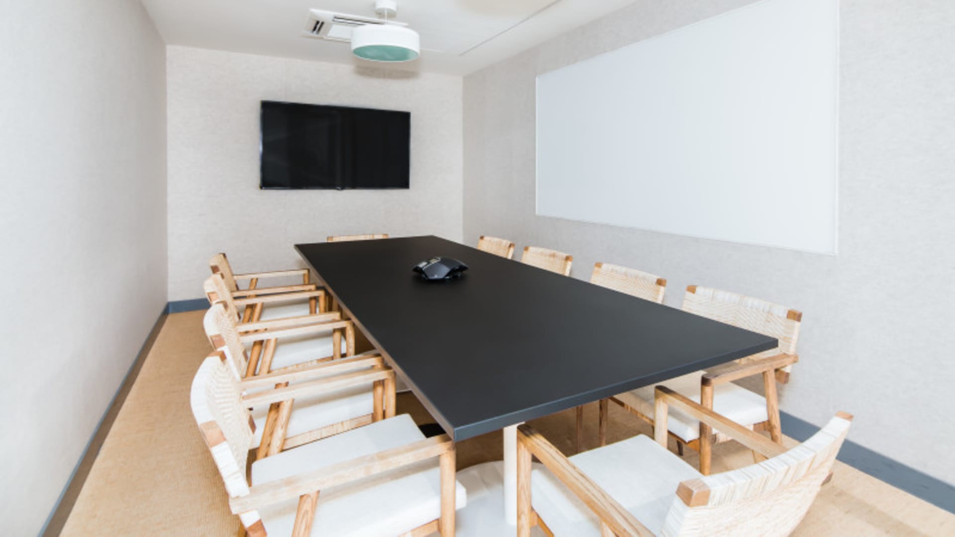 WeWork conference rooms in Golf Course Road, Gurgaon