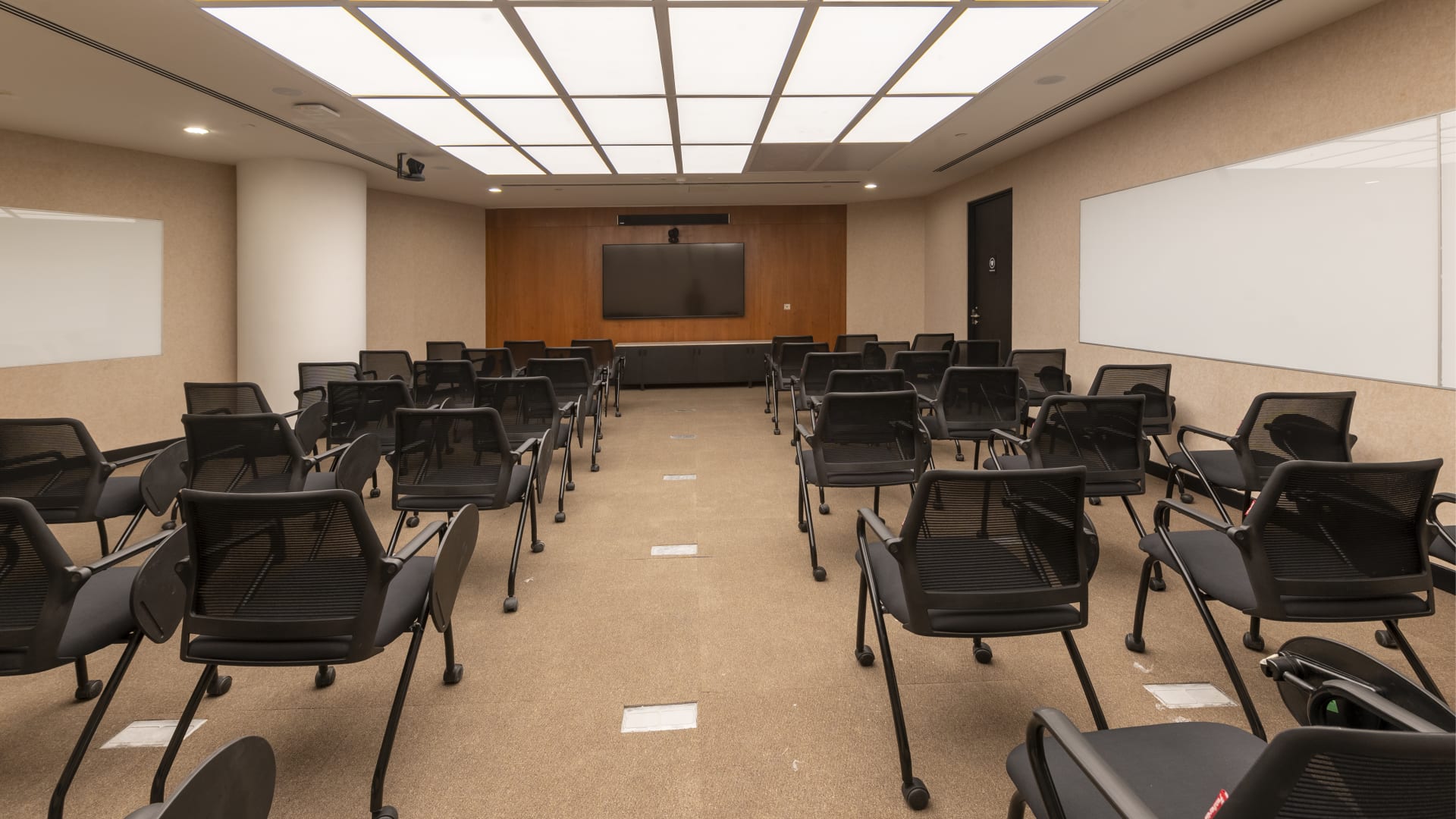 WeWork meeting rooms in Ganganagar, Bangalore