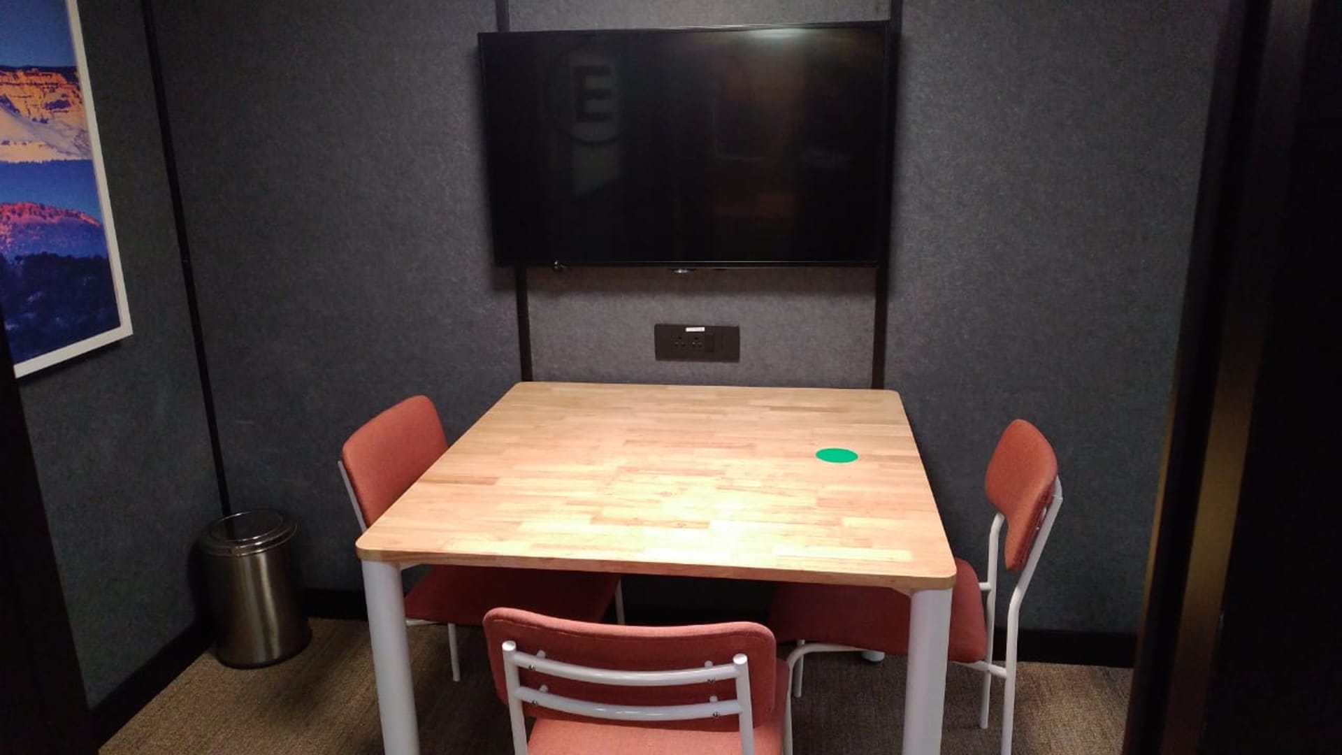 WeWork conference rooms in DLF Cyber City, Gurgaon