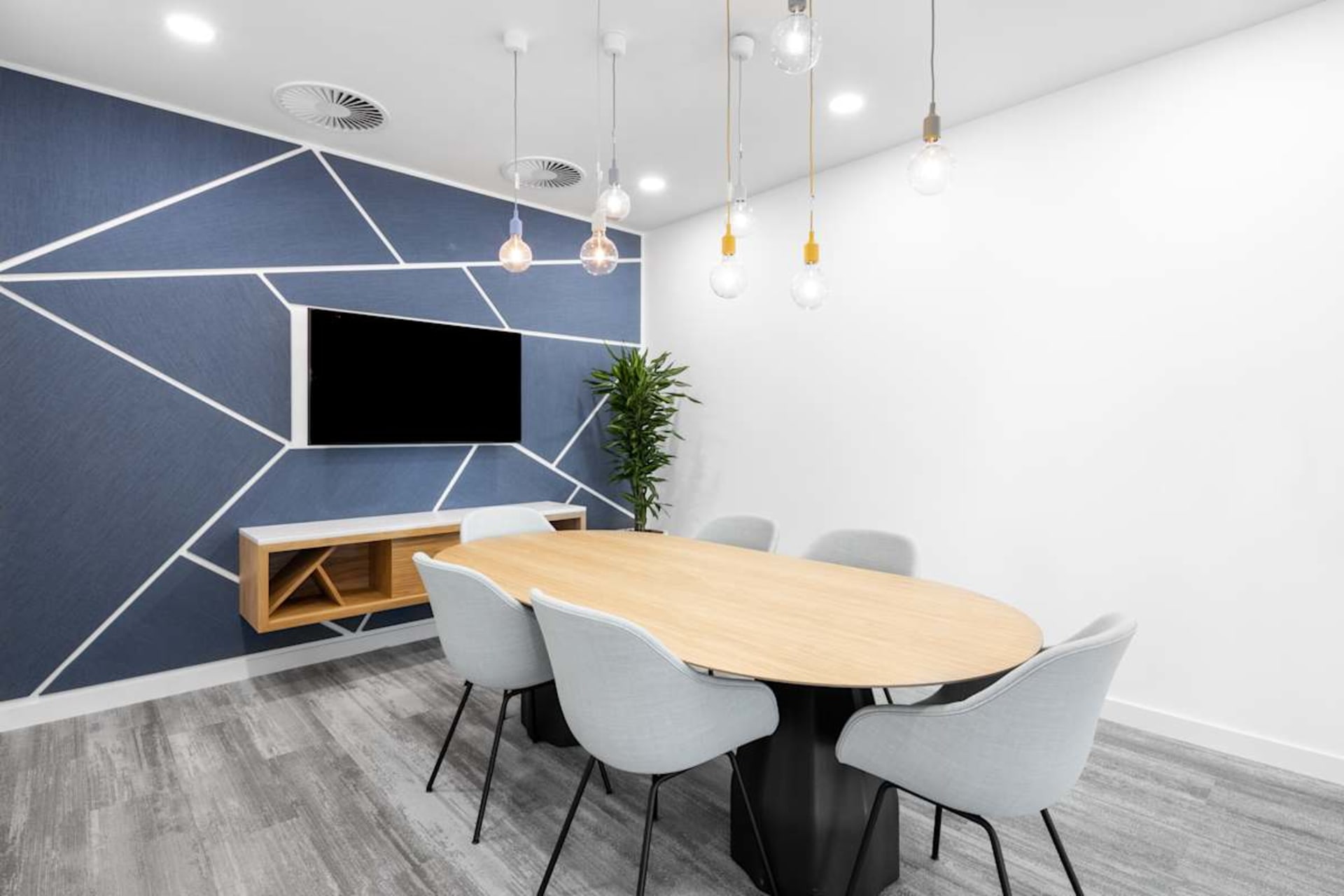 Regus - office space in City of London, London