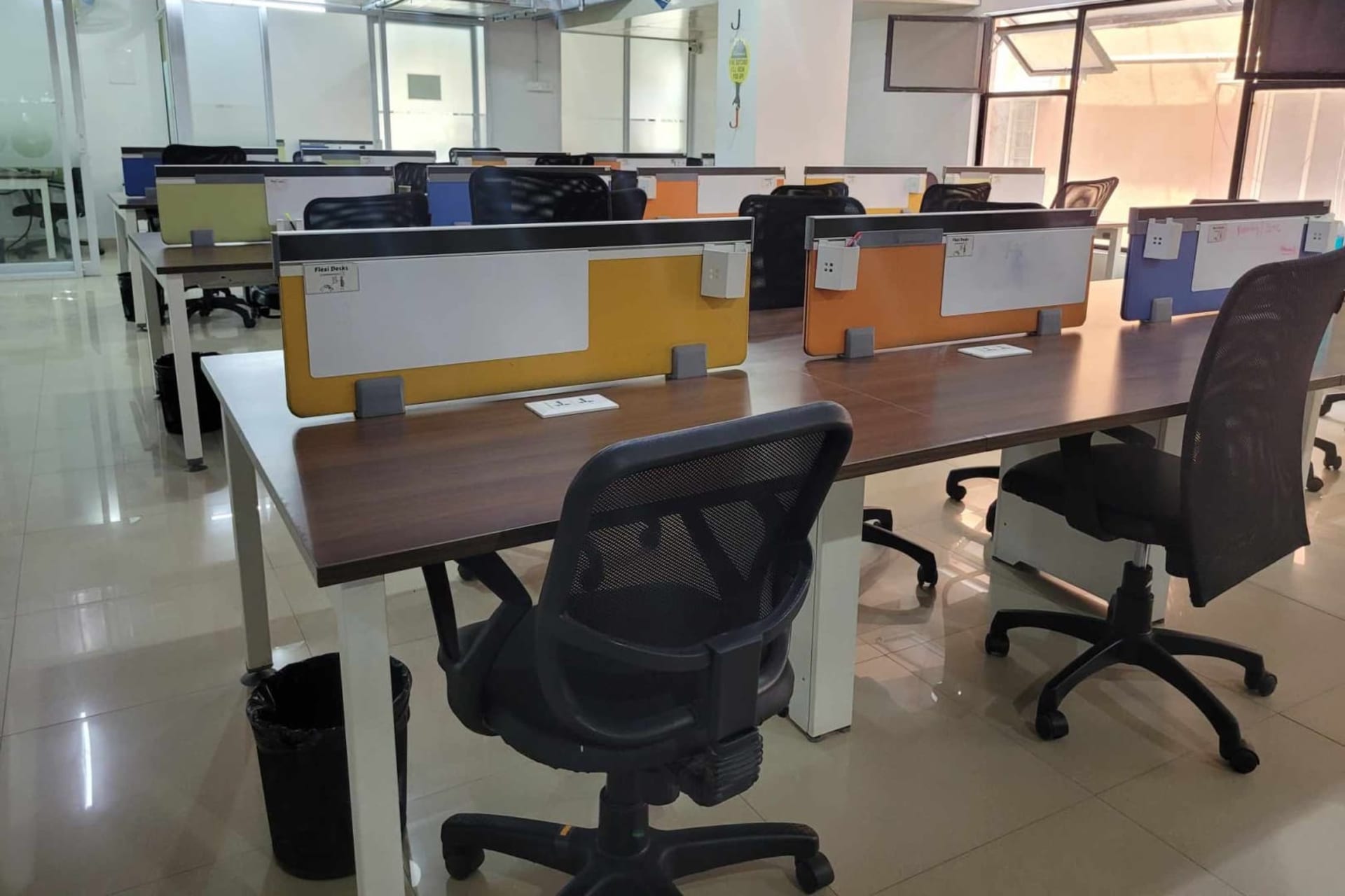 91Springboard - flexi-desk